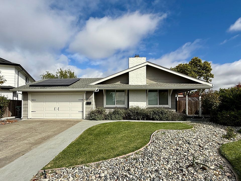 1st image of 1017 Carob Ct