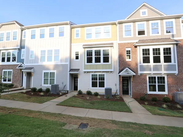 2939 Richardson Rd, Apex, NC 27502