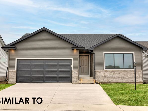 5539 167th St, Urbandale, IA 50323