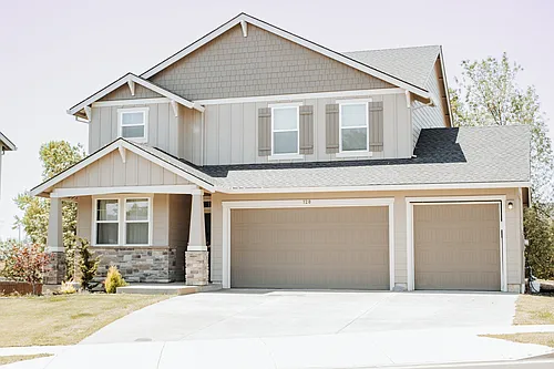 120 Cypress St Photo 1