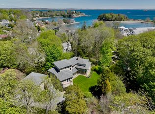 14 Gingerbread Ln, Marblehead, MA 01945