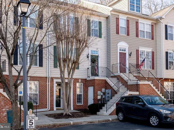 28 Harbour Heights Dr, Annapolis, MD 21401