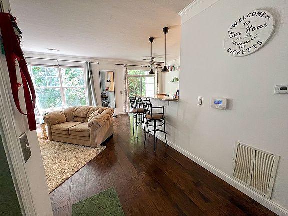 2nd image of 7112 Elmfield Dr E