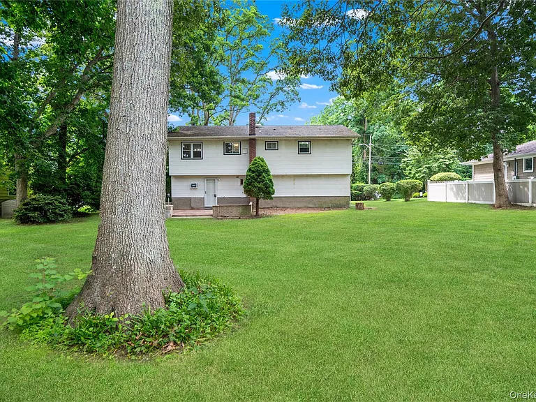 39 Wolfhollow Rd — Photo 33
