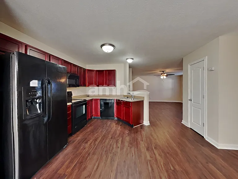 681 Bridgebend Run — Photo 4