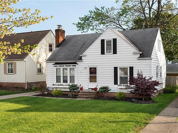 2nd image of 16081 Glenridge Ave