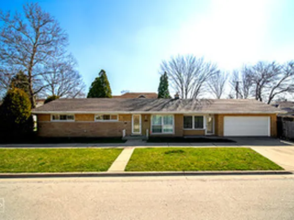 2929 Kenilworth Ave, Berwyn, IL 60402