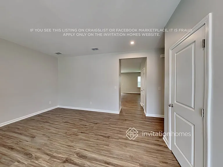 322 Rock View Ln — Photo 11