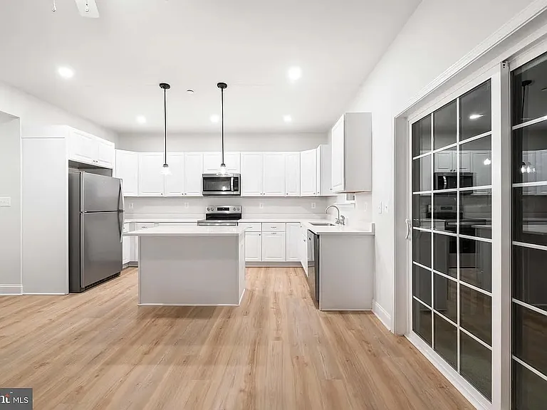 492 Mitchell Ave — Photo 14