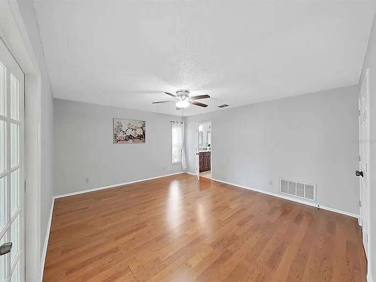 878 Rustic Oaks Dr — Photo 25