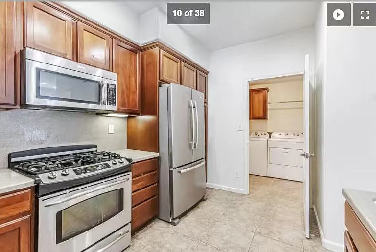 233 S Yucatan Pl — Photo 7