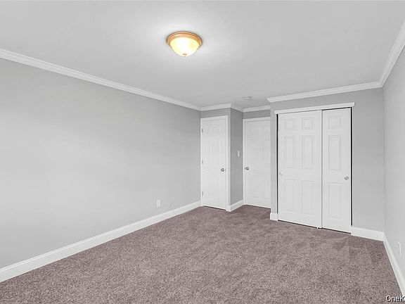 3rd image of 99 Newbrook Lane #99