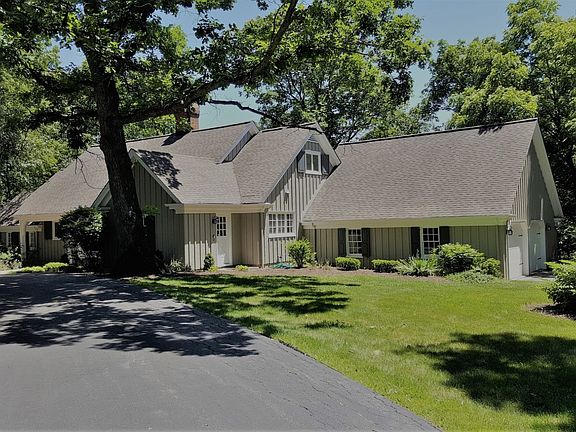 Sweeping Circular Driveway