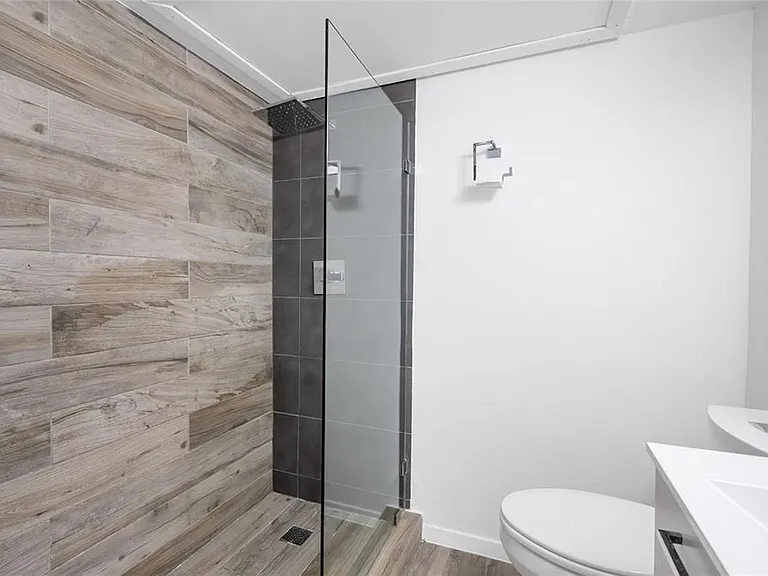 3400 Timmons Ln #32 — Photo 11