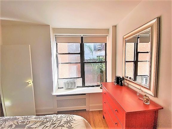 5th image of 224 W 72nd St #1RR
