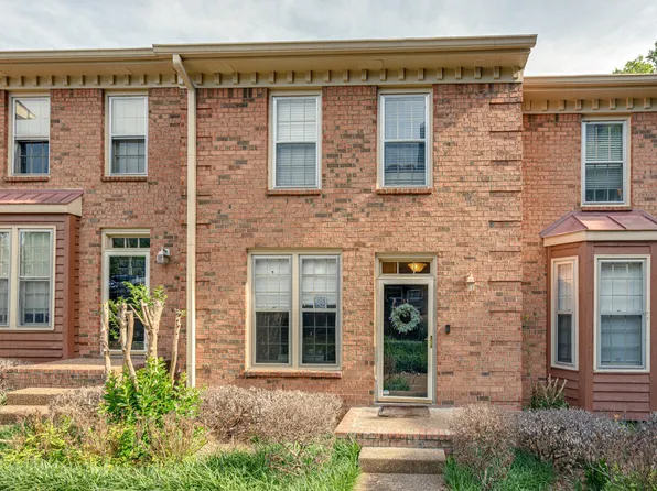3110 W End Cir APT 11, Nashville, TN 37203