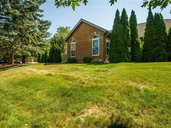 3602 Barrington Pl NW, Canton, OH 44708