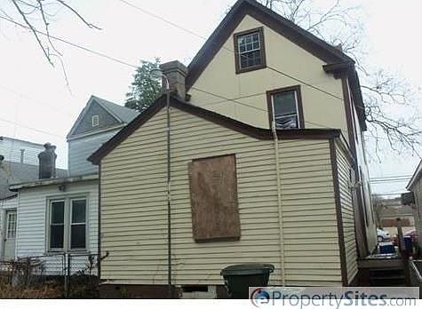 2nd image of 2605 Roanoke Ave