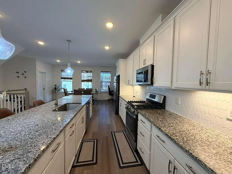 2012 Van Hook Ln — Photo 8