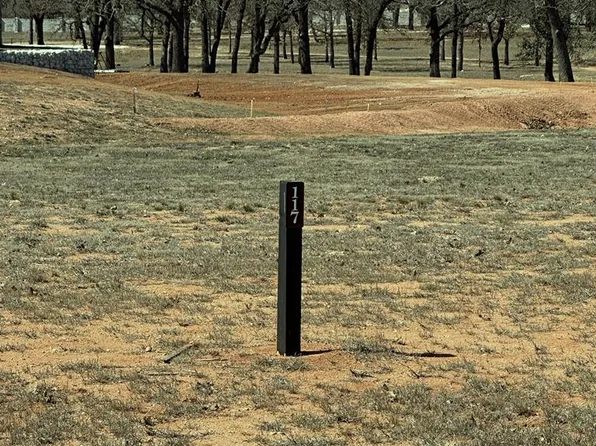 510 Interlaken St, Fredericksburg, TX 78624