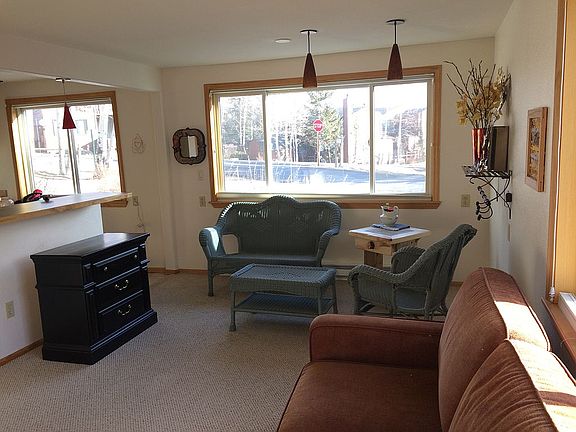2nd image of 1111 Fairway Club Cir Unit G4