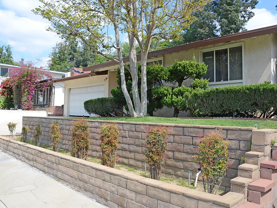1st image of 1948 Lupine Ave
