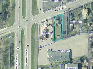 1425 4th St NW, Faribault, MN 55021