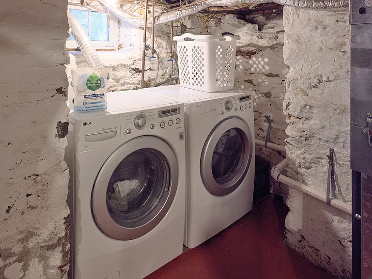 Full Size Washer and Dryer