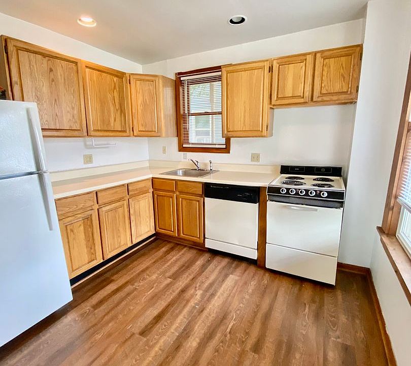 1st image of 513 Emmet St APT 1