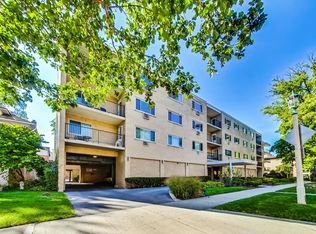 425 Home Ave APT 1F, Oak Park, IL 60302
