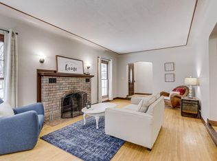3350 Irving Ave N, Minneapolis, MN 55412