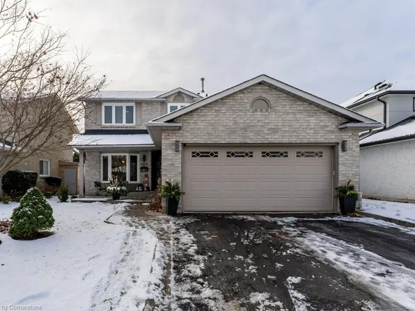 504 Mathewman Cres, Burlington, ON L7L 5T3