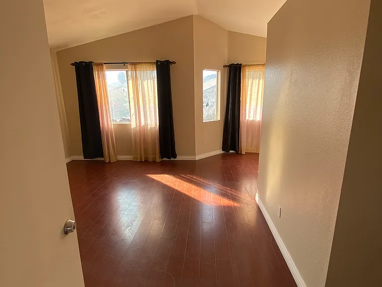 16502 Mango Way — Photo 8