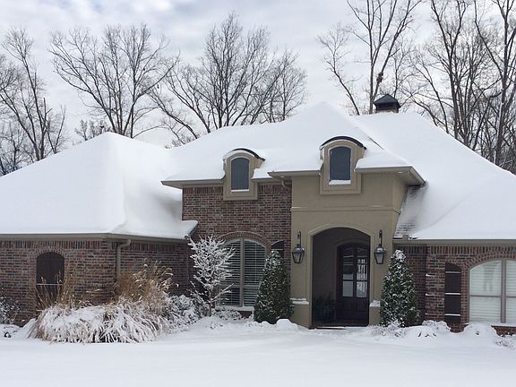 2nd image of 241 Lake Valley Dr