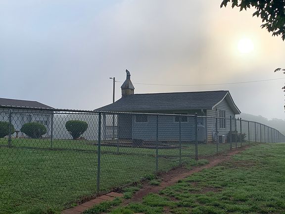 Exterior cottage