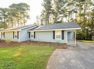 4441 Township Dr #9-B, Oakwood, GA 30566