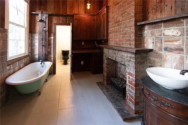 607 Elysian Fields Ave — Photo 11