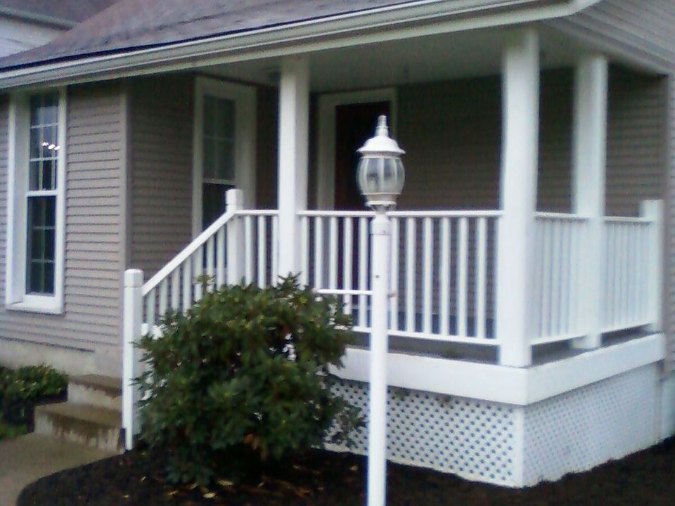 1st image of 713 Grace Dr