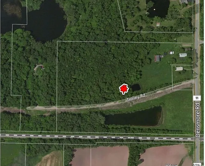 3512 Densmore Rd photo 1