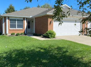 297 Woodlawn Dr, Tipp City, OH 45371