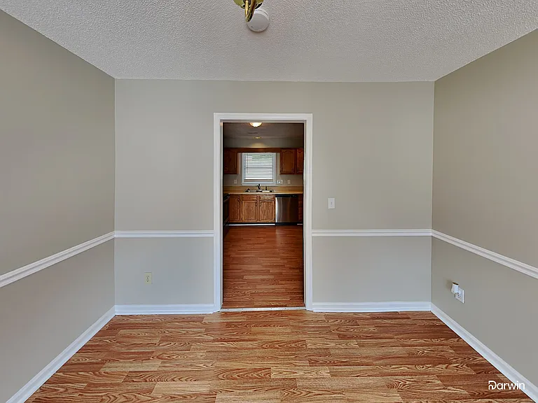 4 Delwin Ct — Photo 16