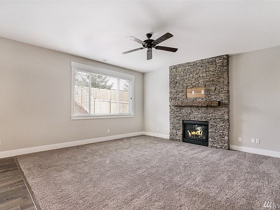 5th image of 14609 107th Avenue Ct E