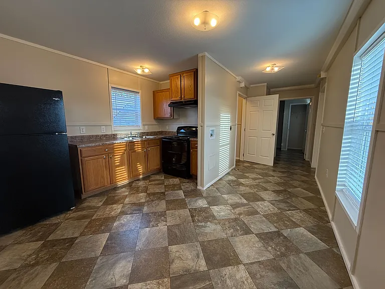709 N Collins Fwy #156 — Photo 7