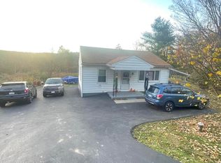 675 Reservoir Rd, Hollidaysburg, PA 16648