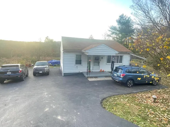 675 Reservoir Rd, Hollidaysburg, PA 16648