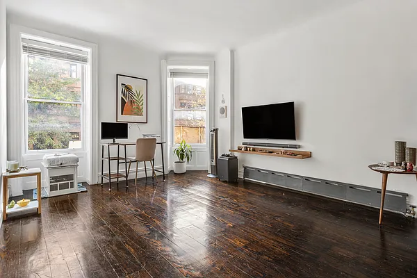 Rented by Compass | media 8