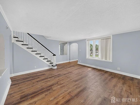2nd image of 2365 Baird Blvd