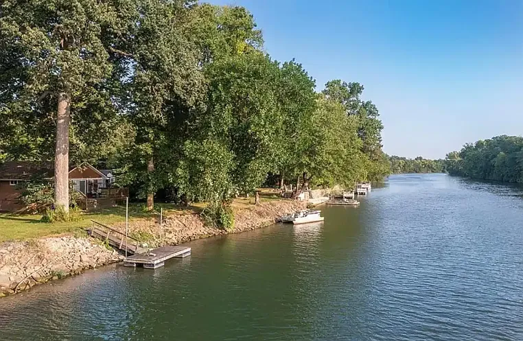 6721 Riverfront Ave — Photo 7