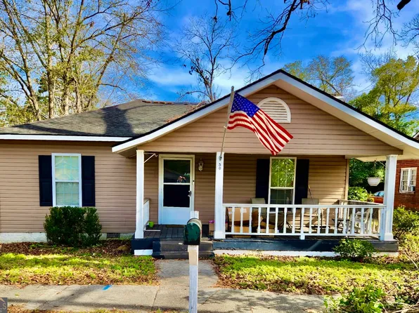 50 Cedar St, Metter, GA 30439