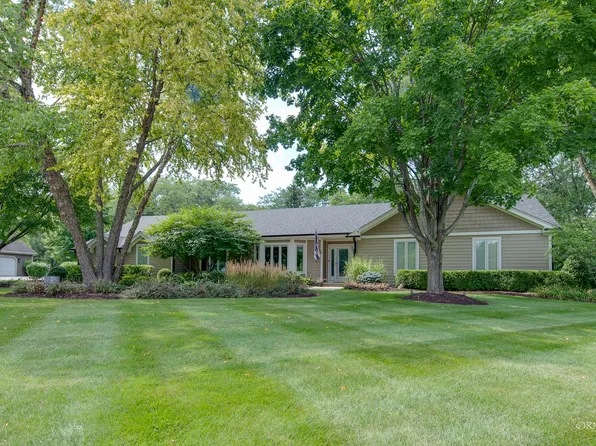 214 Wicker Dr, Deer Park, IL 60010